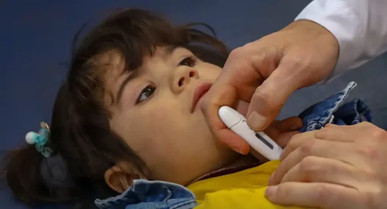 عيادة الأطفال في مركز الأمين الصحي في أريحا سوريا
