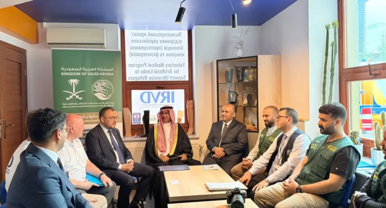 High-Level Diplomatic Delegation Visits Prosthetics Center in Poland, Commends Quality Rehabilitation Services for Ukrainian Refugees