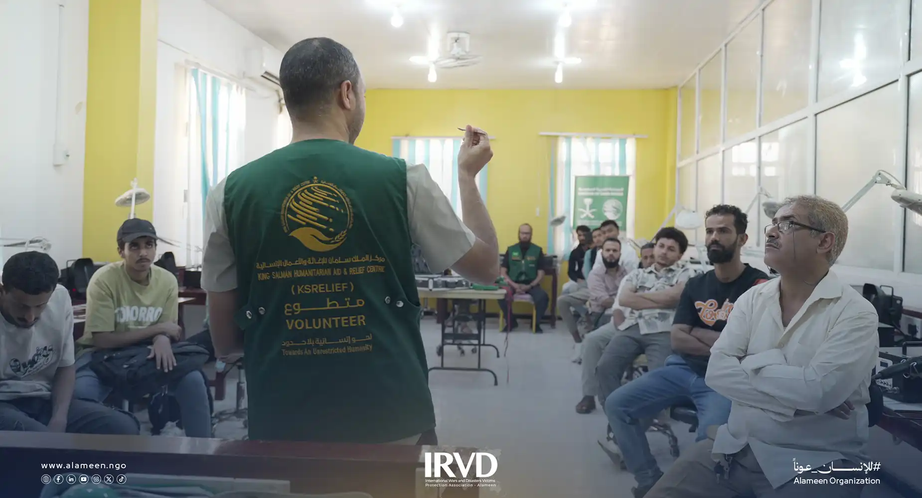 استمرار تدريب متخصص في صيانة الهواتف المحمولة في محافظة عدن – اليمن