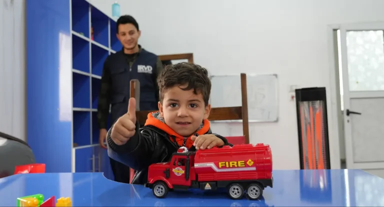 مركز إعادة تأهيل السمع والنطق في سرمدا – إدلب ،