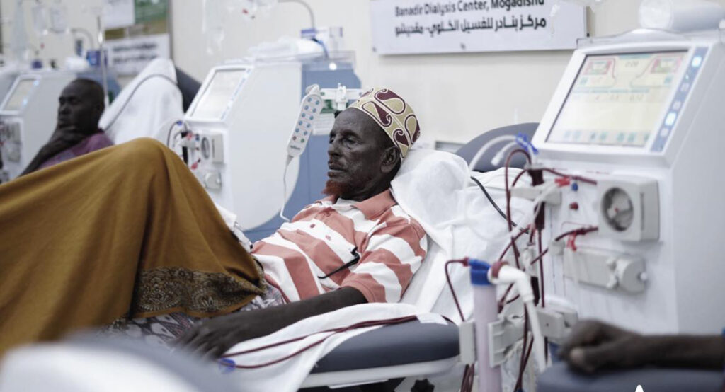 الأمل ينبض في مقديشو مركز الغسيل الكلوي يواصل إنقاذ حياة المرضى بدعم مركز الملك سلمان