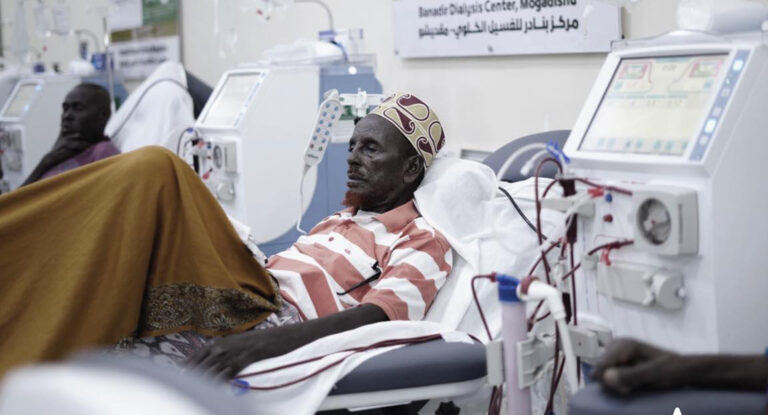 الأمل ينبض في مقديشو مركز الغسيل الكلوي يواصل إنقاذ حياة المرضى بدعم مركز الملك سلمان
